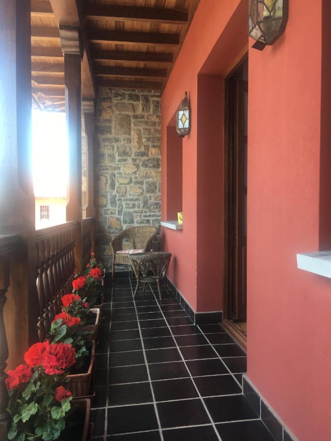 La Casona De Rales Villaviciosa Εξωτερικό φωτογραφία